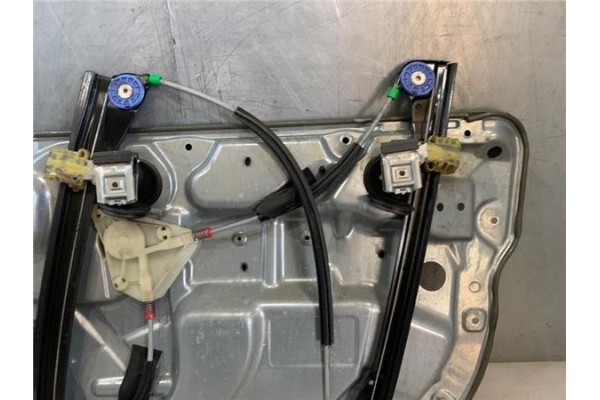 Recambio de elevalunas electrico delantero izquierdo para volkswagen polo iv (9n1) 1.4 tdi referencia OEM IAM 6Q4837401AM 3B1837