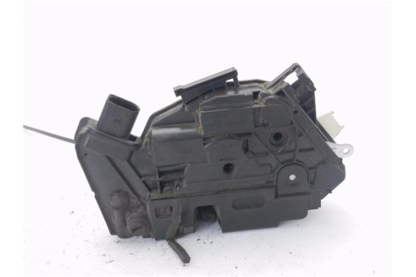 Recambio de cierre electromagnetico trasero izquierdo para seat ibiza berlina (6j5) 1.4 referencia OEM IAM 6J0839015C  