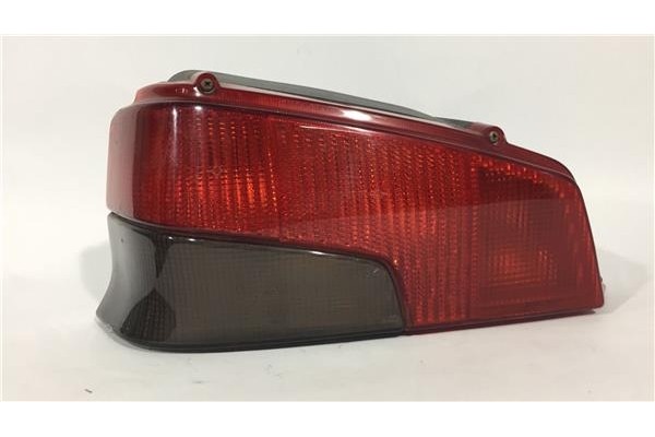 Recambio de piloto trasero izquierdo para peugeot 106 (s1) 1.4 referencia OEM IAM 635084  6350G6 , PEUGEOT