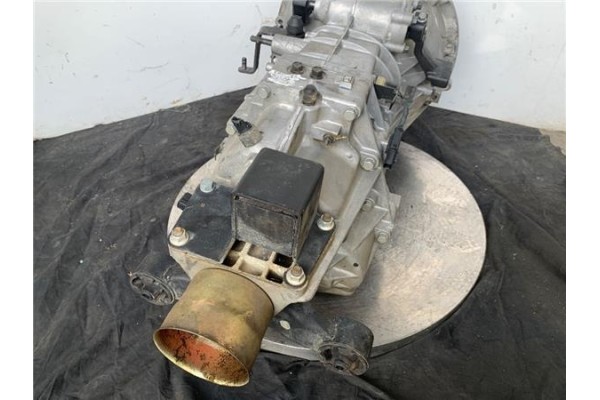 Recambio de caja cambios manual para hyundai h-1 furgón 2.5 crdi referencia OEM IAM 6373683  