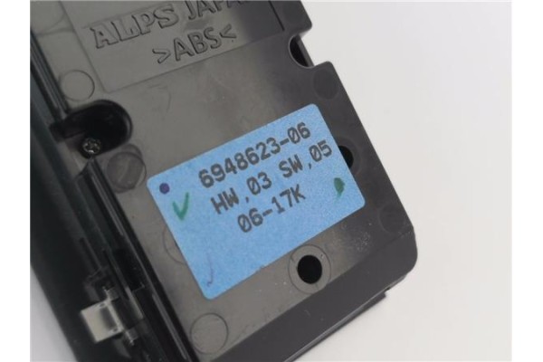 Recambio de mando elevalunas delantero izquierdo para bmw serie 3 berlina (e90) 3.0 330d referencia OEM IAM 694862306  