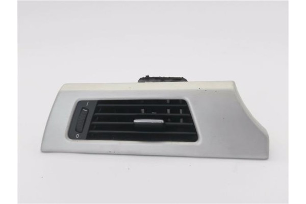 Recambio de rejilla entrada de aire para bmw serie 3 berlina (e90) 3.0 330d referencia OEM IAM 6422692263310  