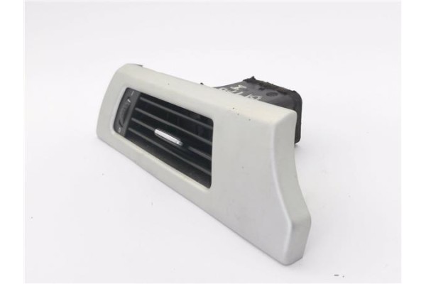 Recambio de rejilla entrada de aire para bmw serie 3 berlina (e90) 3.0 330d referencia OEM IAM 6422692263310  