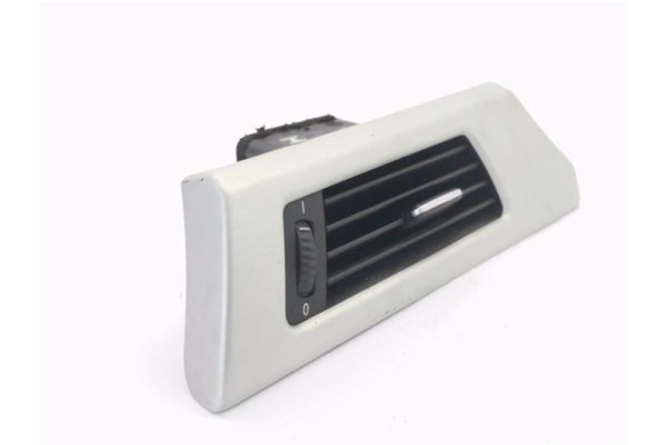 Recambio de rejilla entrada de aire para bmw serie 3 berlina (e90) 3.0 330d referencia OEM IAM 6422692263310  