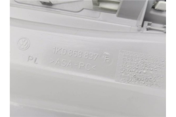 Recambio de luz delantero central techo para volkswagen golf vi (5k1) 1.6 advance referencia OEM IAM 1K0868837F  
