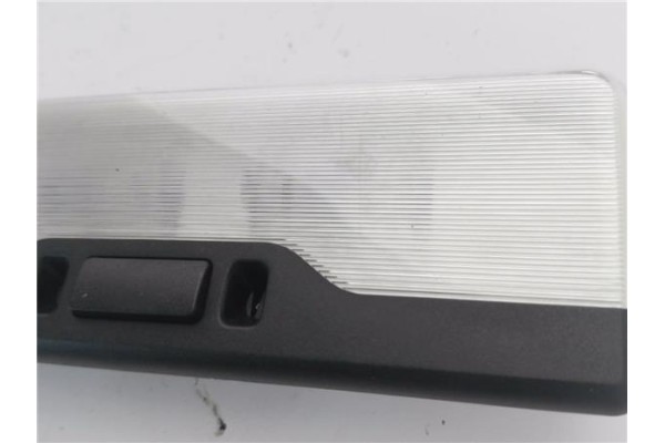 Recambio de luz delantero central techo para bmw serie x3 (e83) 2.0d referencia OEM IAM 6962141 2JA007712 