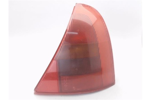Recambio de piloto trasero derecho para renault clio ii fase ii (b/cb0) 1.2 authentique referencia OEM IAM 7700410516  