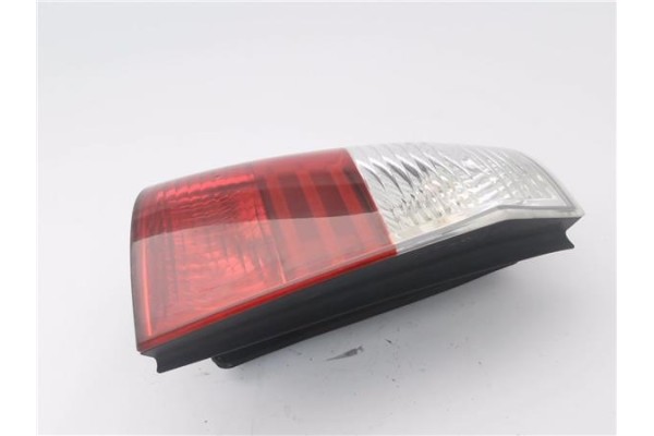 Recambio de piloto trasero izquierdo para bmw serie x3 (e83) 2.0d referencia OEM IAM PBW7162209  