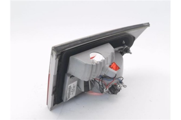 Recambio de piloto porton trasero derecho para bmw serie x3 (e83) 2.0d referencia OEM IAM PBW7162214  