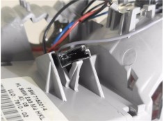 Recambio de piloto porton trasero derecho para bmw serie x3 (e83) 2.0d referencia OEM IAM PBW7162214  