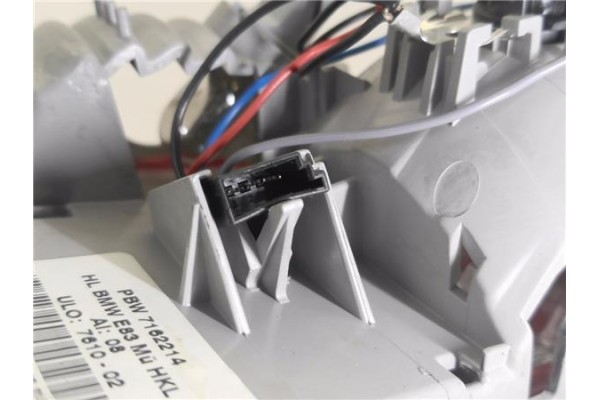 Recambio de piloto porton trasero derecho para bmw serie x3 (e83) 2.0d referencia OEM IAM PBW7162214  