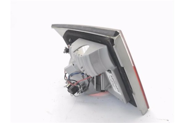 Recambio de piloto porton trasero izquierdo para bmw serie x3 (e83) 2.0d referencia OEM IAM PBW7162213  