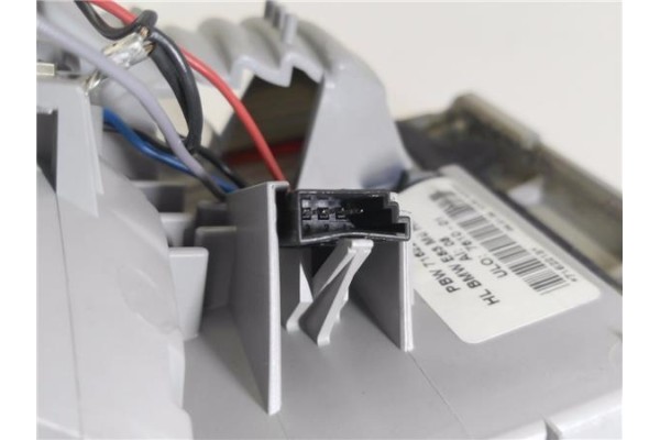 Recambio de piloto porton trasero izquierdo para bmw serie x3 (e83) 2.0d referencia OEM IAM PBW7162213  