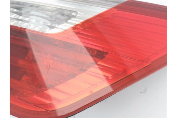 Recambio de piloto porton trasero izquierdo para bmw serie x3 (e83) 2.0d referencia OEM IAM PBW7162213  