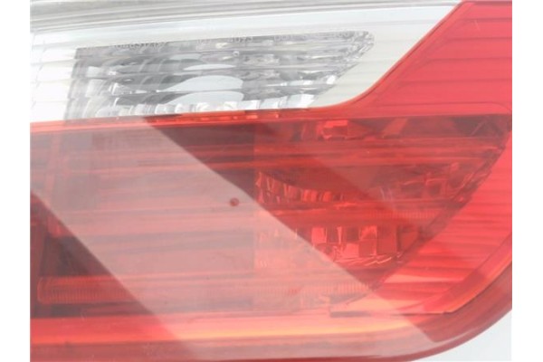 Recambio de piloto porton trasero izquierdo para bmw serie x3 (e83) 2.0d referencia OEM IAM PBW7162213  