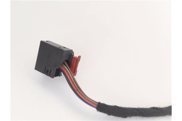 Recambio de retrovisor electrico derecho para volkswagen golf vi (5k1) 1.6 advance referencia OEM IAM 5K0857502CB E1021025 