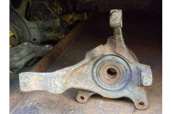 Recambio de mangueta delantero derecha para renault laguna (b56) 2.0 (b56c/h/n) referencia OEM IAM   