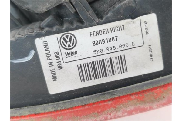 Recambio de piloto trasero derecho para volkswagen golf vi (5k1) 1.6 advance referencia OEM IAM 5K0945096E 5K0945112 