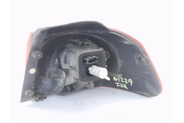 Recambio de piloto trasero izquierdo para volkswagen golf vi (5k1) 1.6 advance referencia OEM IAM 5K0945095E 5K0945111 