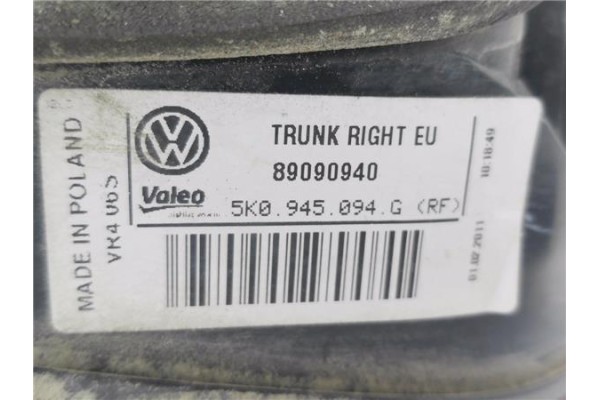 Recambio de piloto porton trasero derecho para volkswagen golf vi (5k1) 1.6 advance referencia OEM IAM 5K0945094G  
