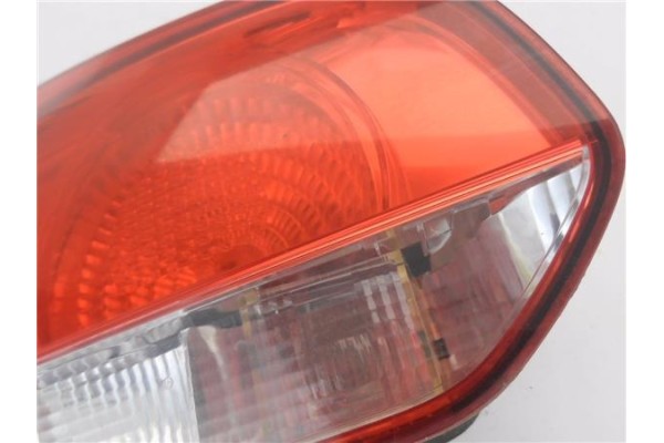 Recambio de piloto porton trasero izquierdo para volkswagen golf vi (5k1) 1.6 advance referencia OEM IAM 5K0945093G  