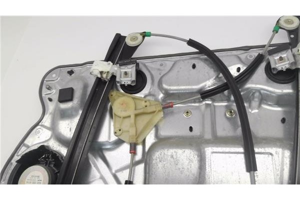 Recambio de elevalunas electrico delantero izquierdo para volkswagen polo iv (9n1) 1.4 16v referencia OEM IAM W06Q4837401H 6Q295