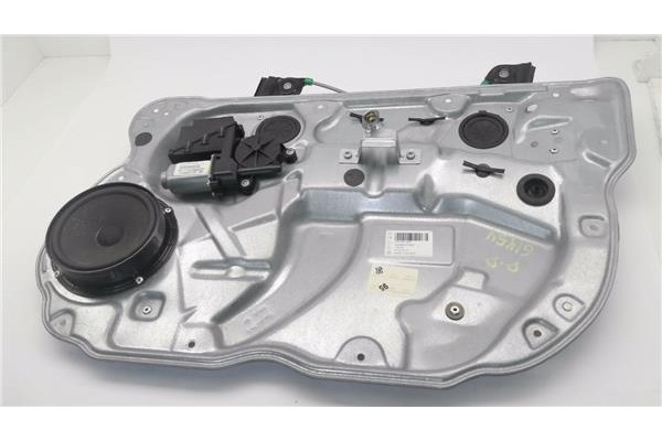 Recambio de elevalunas electrico delantero derecho para volkswagen polo iv (9n1) 1.4 16v referencia OEM IAM 6Q4837462J 400642E 