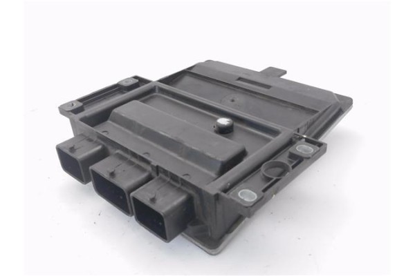 Recambio de centralita para renault clio iii 1.5 dci (c/br1g) referencia OEM IAM 8200513163 8200399038 