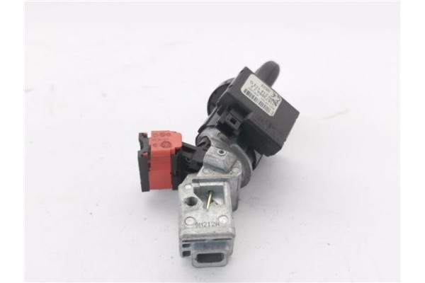Recambio de clausor para renault clio iii 1.5 dci (c/br1g) referencia OEM IAM 8200214173G 2167388472 