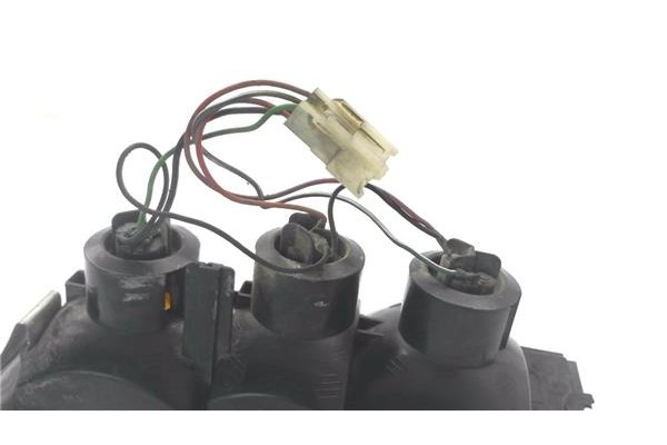 Recambio de piloto trasero izquierdo para suzuki vitara (se/sf/et) 1.6 techo metálico xaloc referencia OEM IAM   