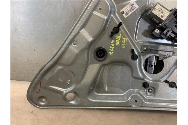 Recambio de elevalunas electrico trasero derecho para volkswagen polo iv (9n1) 1.4 tdi referencia OEM IAM 6Q0959811C  