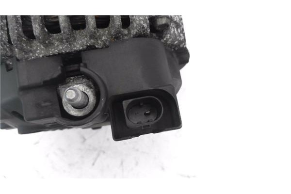 Recambio de alternador para mercedes-benz clase a (bm 169) 2.0 a 200 cdi (169.008) referencia OEM IAM A6401540402 TG15C057 