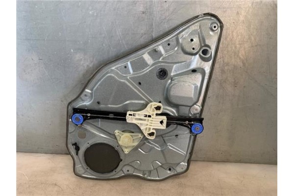 Recambio de elevalunas electrico trasero derecho para volkswagen polo iv (9n1) 1.4 tdi referencia OEM IAM 6Q0959811C  
