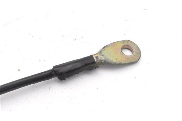 Recambio de anclaje cinturon delantero izquierdo para seat marbella 0.9 referencia OEM IAM 25061991 21019 