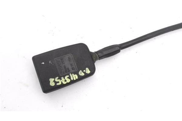 Recambio de anclaje cinturon delantero derecho para seat marbella 0.9 referencia OEM IAM 21019 25061991 