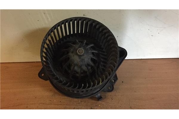 Recambio de motor calefaccion para fiat ii punto (188) berlina 1.9 d (i) referencia OEM IAM 188AEAAATO25  