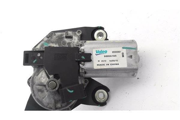 Recambio de motor limpiaparabrisas trasero para opel mokka 1.7 excellence referencia OEM IAM 96955193  