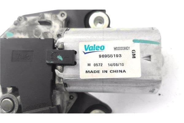 Recambio de motor limpiaparabrisas trasero para opel mokka 1.7 excellence referencia OEM IAM 96955193  