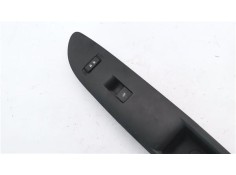 Recambio de mando elevalunas delantero derecho para opel mokka 1.7 excellence referencia OEM IAM 95025520  