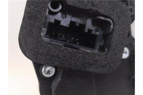 Recambio de cierre electromagnetico delantero izquierdo para seat ibiza (kj1) 1.0 fr referencia OEM IAM 10B837015B  