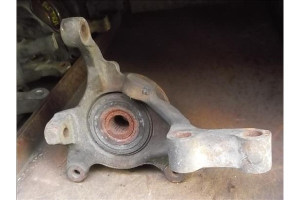 Recambio de mangueta delantero izquierda para renault laguna (b56) 2.2 d (b56f/2) referencia OEM IAM   