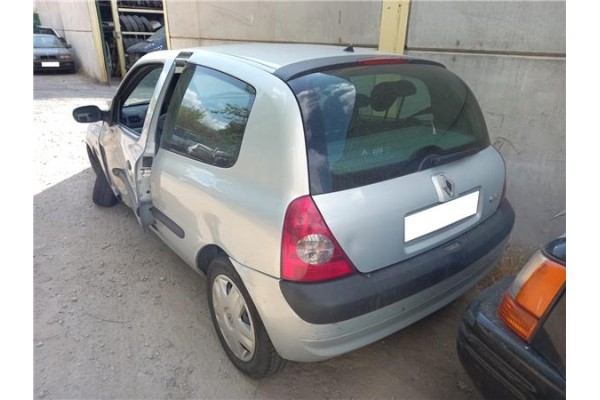 renault clio ii fase i (b/cbo)(1998) del año 