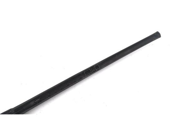 Recambio de brazo limpiaparabrisas trasero para audi a3 sportback (8pa) 1.9 tdi ambiente referencia OEM IAM   