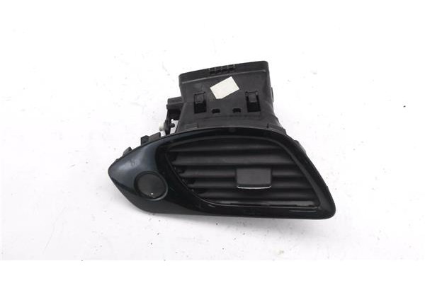 Recambio de rejilla entrada de aire para renault grand scénic iii (jz0/1_) 1.5 dci referencia OEM IAM 687612773R  