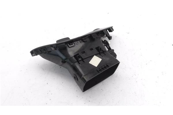 Recambio de rejilla entrada de aire para renault grand scénic iii (jz0/1_) 1.5 dci referencia OEM IAM 687612773R  