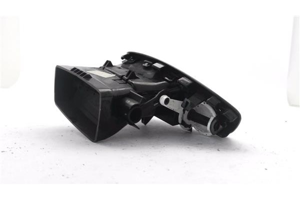 Recambio de rejilla entrada de aire para renault grand scénic iii (jz0/1_) 1.5 dci referencia OEM IAM 687612773R  