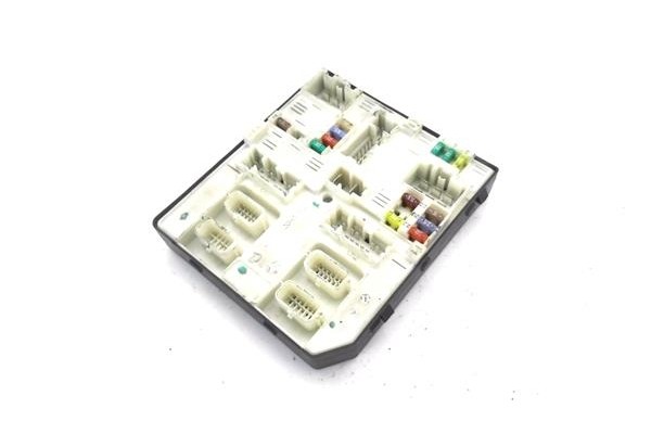 Recambio de caja fusibles/rele para renault grand scénic iii (jz0/1_) 1.5 dci referencia OEM IAM 284B62069RA 522222F05 