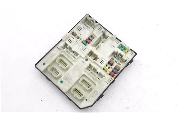 Recambio de caja fusibles/rele para renault grand scénic iii (jz0/1_) 1.5 dci referencia OEM IAM 284B62069RA 522222F05 