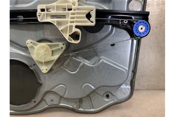 Recambio de elevalunas electrico trasero derecho para volkswagen polo iv (9n1) 1.4 tdi referencia OEM IAM 6Q0959811C  