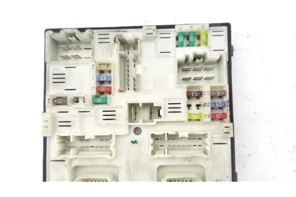 Recambio de caja fusibles/rele para renault grand scénic iii (jz0/1_) 1.5 dci referencia OEM IAM 284B62069RA 522222F05 